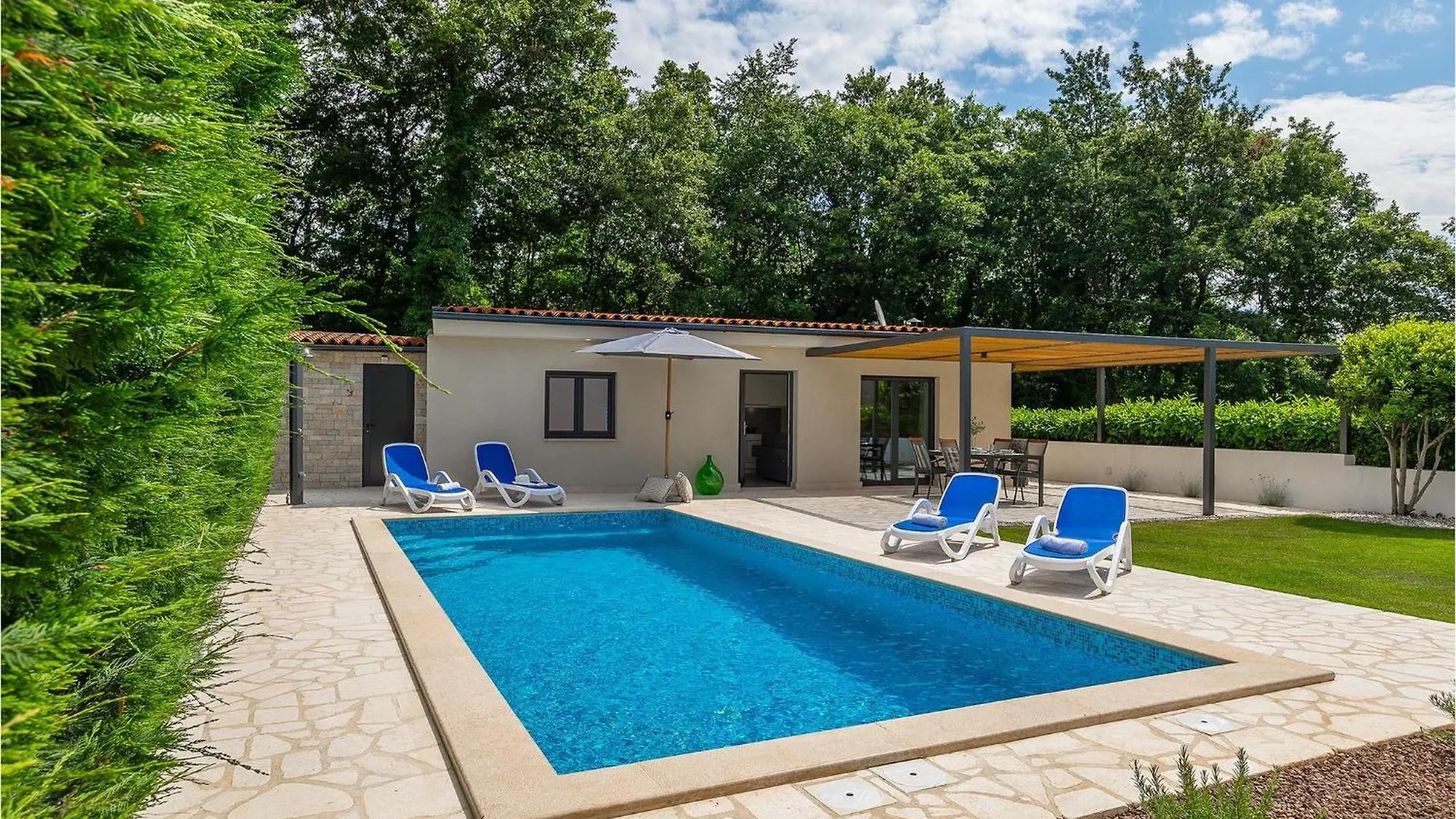 Villa Lakora Kirmenjak Holiday home